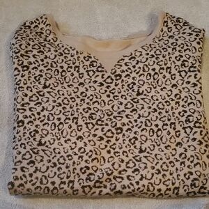 Leopard Print Lightweight Crewneck